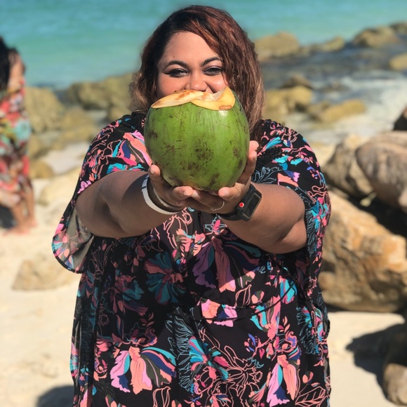 Meet your Posher, Naylise - Picture 2 of 8